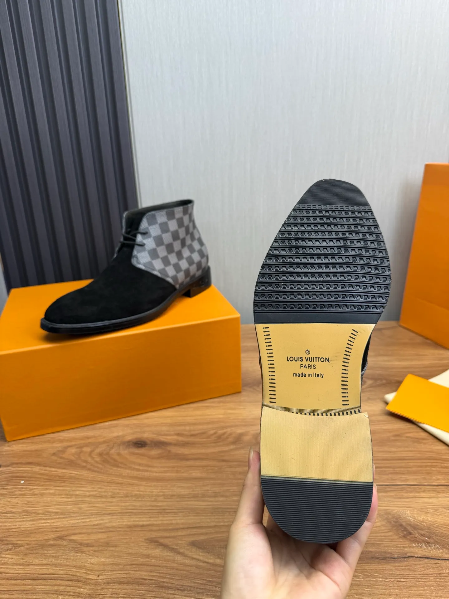 Men's shoes 💰760💰 LV. - Men's business casual leather shoes, top quality cow products. 1:1 shipment ⬆️Luxury and noble 👞All imported original brand leather materials, just to create a more comfortable wearing experience, upper: original cowhide ➕Imported full cow lining, original outsole ✔️16-45 (38.45 non-returnable)
